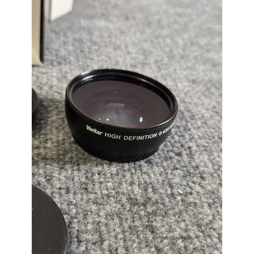 Vivitar 0.43X Professional Wide Angle Lens w/ Macro 52mm HD4 Optics
